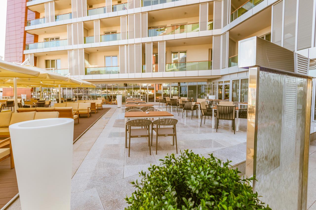 Hotell Adria 4*